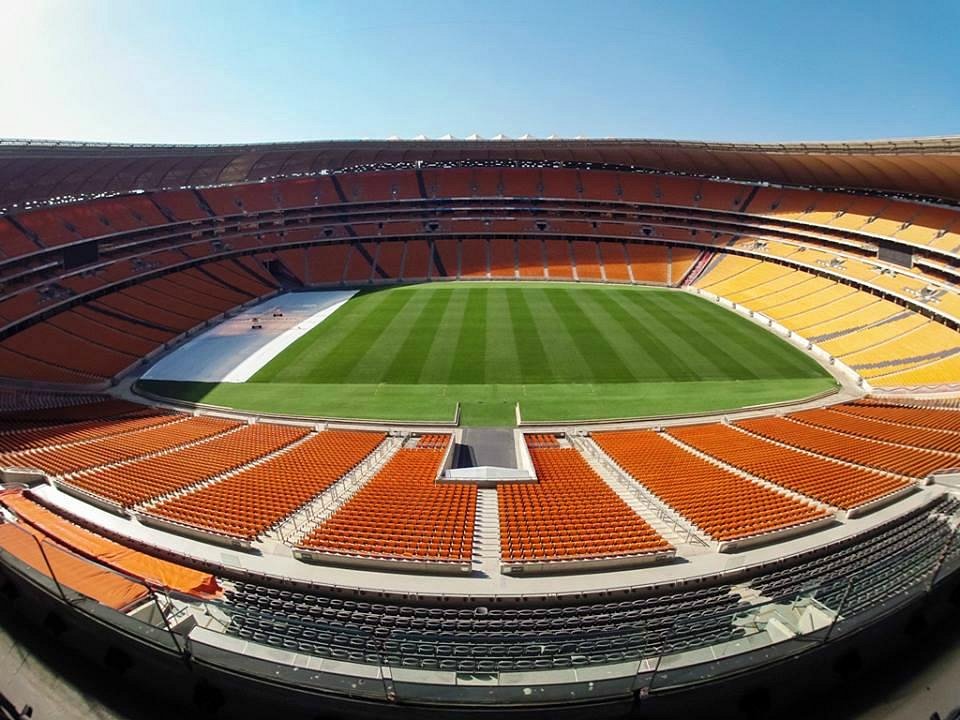 FNB STADIUM (Johannesburg) - Đánh giá Sân vận động & So sánh giá - Tripadvisor