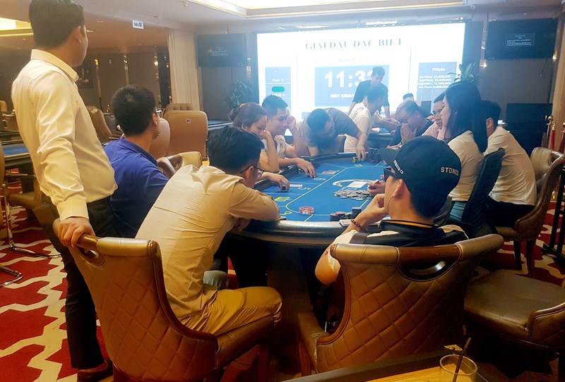 Những "đứa trẻ hư" của Poker vẫn quyết định "ngồi im" trên các quy định của hiệp hội?