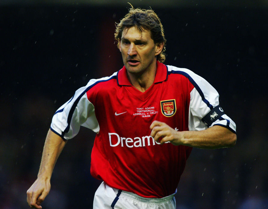 Thư viện ảnh: Huyền thoại Tony Adams đến La Liga trên cương vị HLV