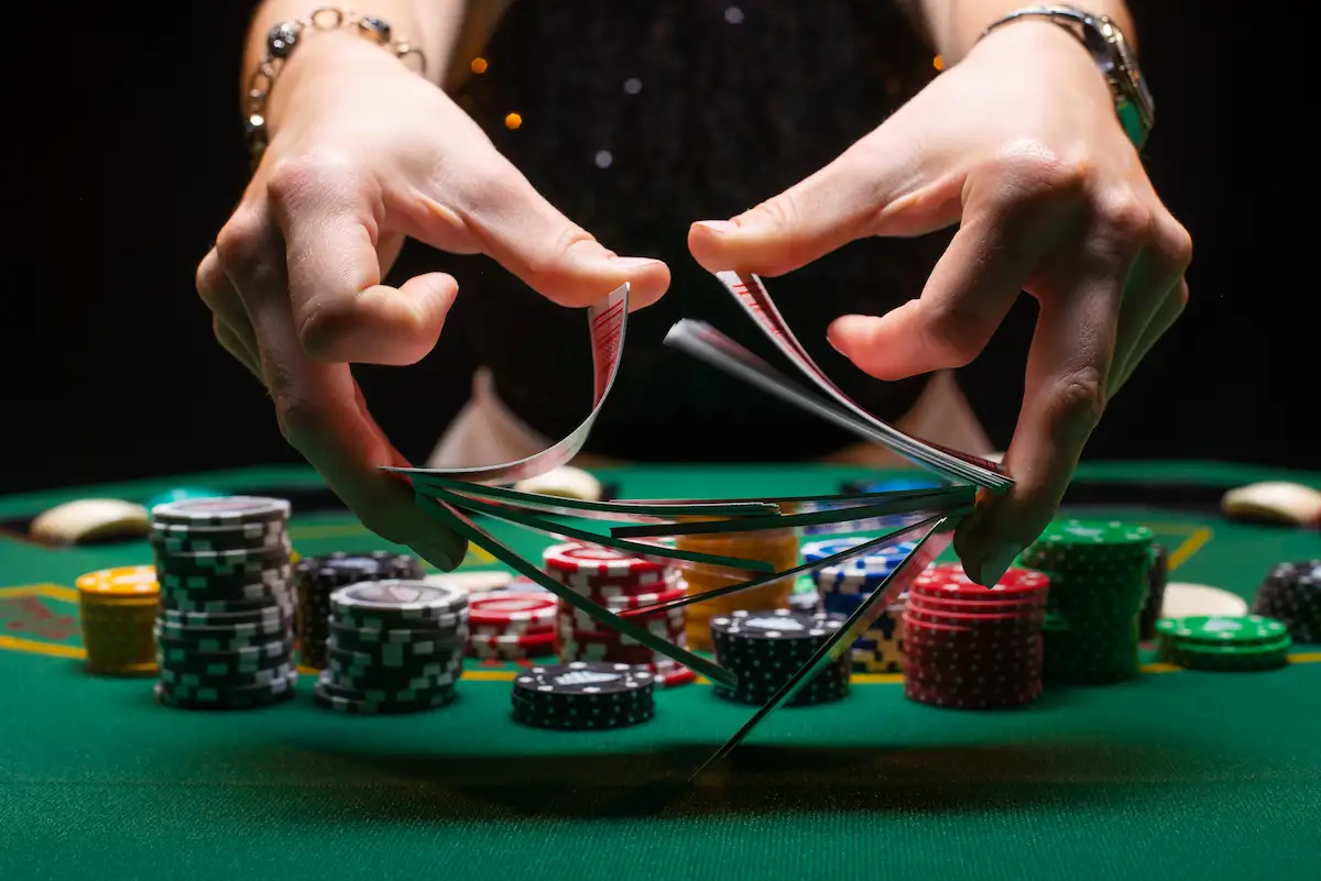 Trò chơi Poker | Học cách chơi các biến thể trò chơi Poker hay nhất