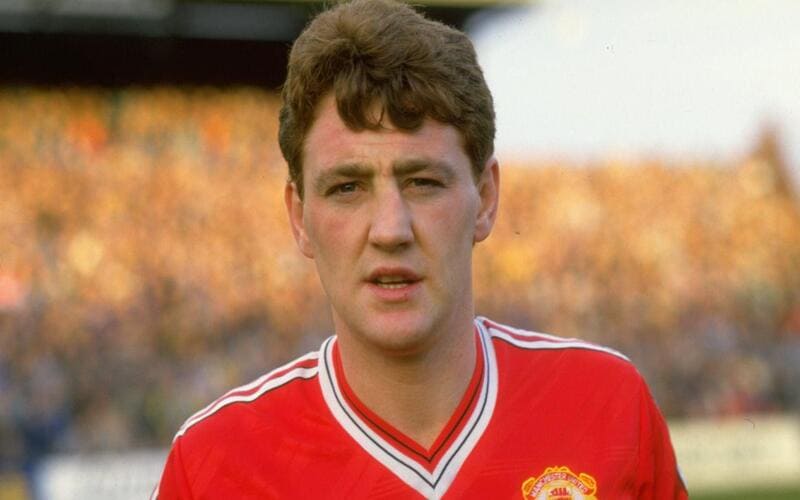 Cùng điểm qua 7 hậu vệ xuất sắc nhất của Manchester United trong lịch sử Quỷ Đỏ