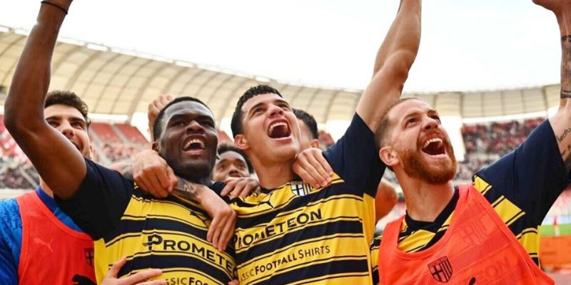 CLB Parma: Lịch sử thăng trầm của đội bóng áo vàng xanh