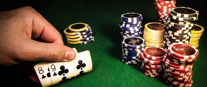 Kinh nghiệm chơi poker dành cho người mới bắt đầu, được rút ra từ Masters