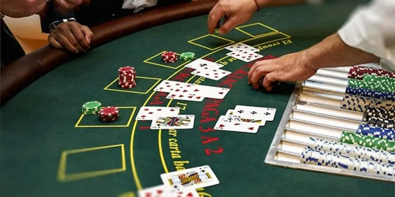 Kinh nghiệm chơi poker dành cho người mới bắt đầu, được rút ra từ Masters