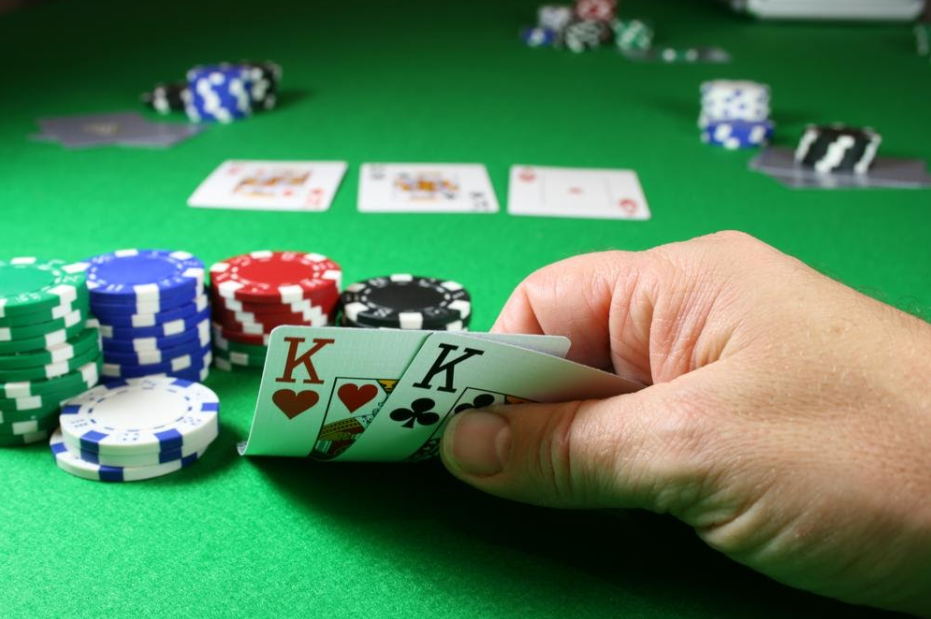 Học chơi Baccarat và Baccarat kiếm tiền từ các chuyên gia | DAMMIO
