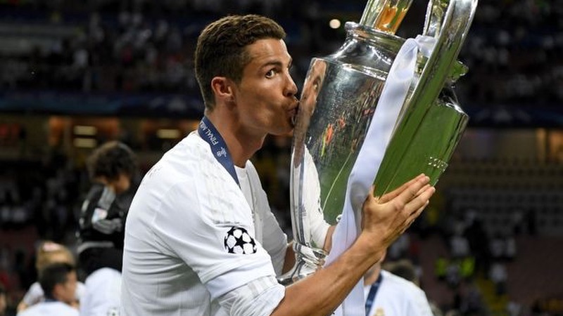 Ronaldo chính là tiền đạo Real Madrid vĩ đại nhất Những tiền đạo Real Madrid vĩ đại nhất lịch sử