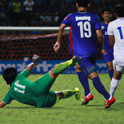 Kiatisak ghi bàn trong một trận đấu